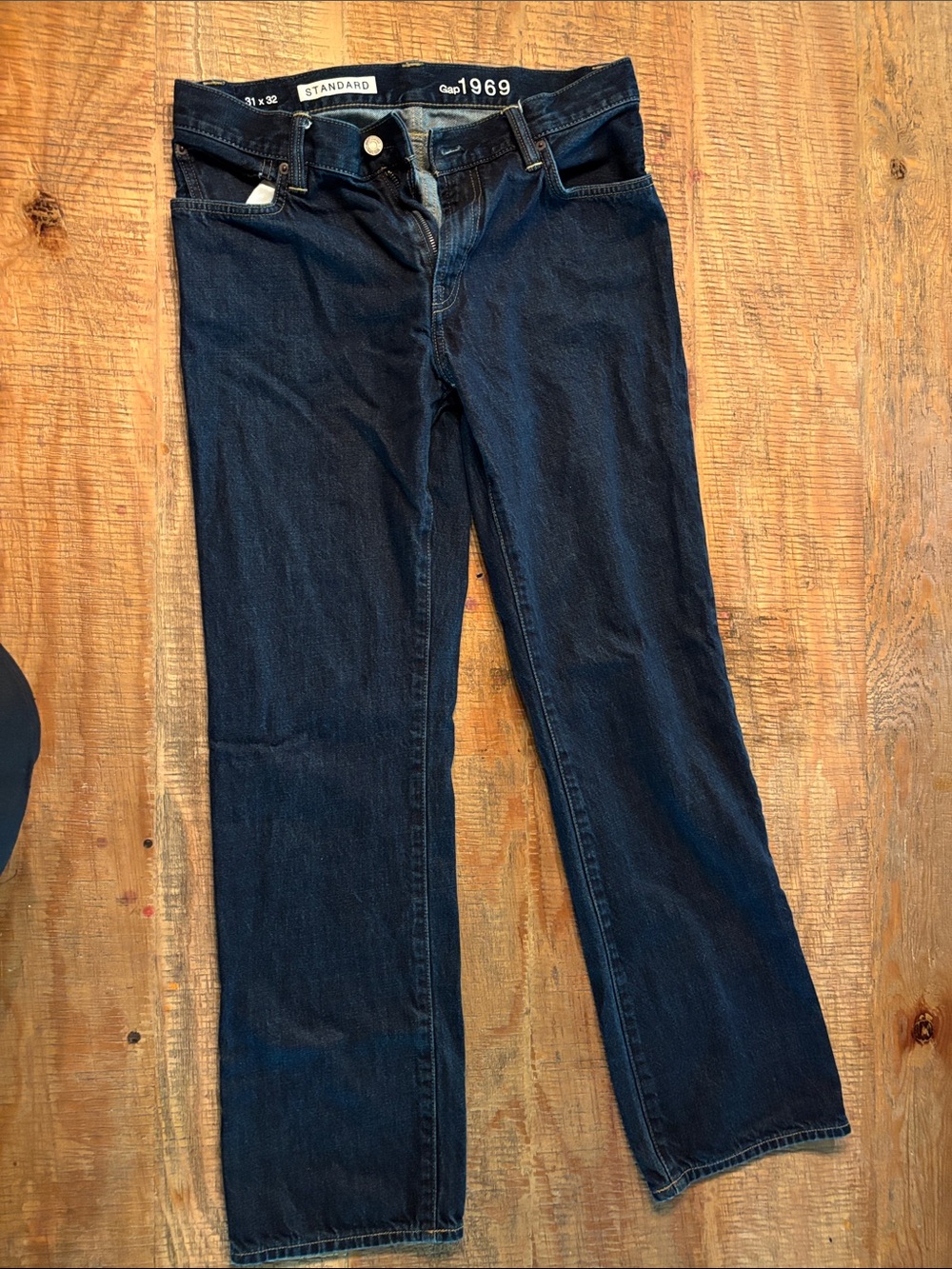 GAP Men’s Dark Blue Straight-Leg Jeans